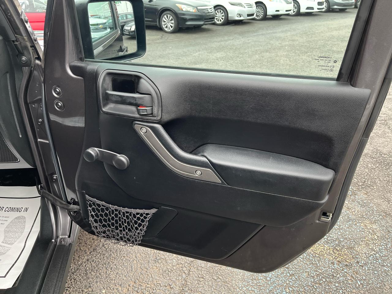 Jeep Wrangler Unlimited Sport 4WD 2014