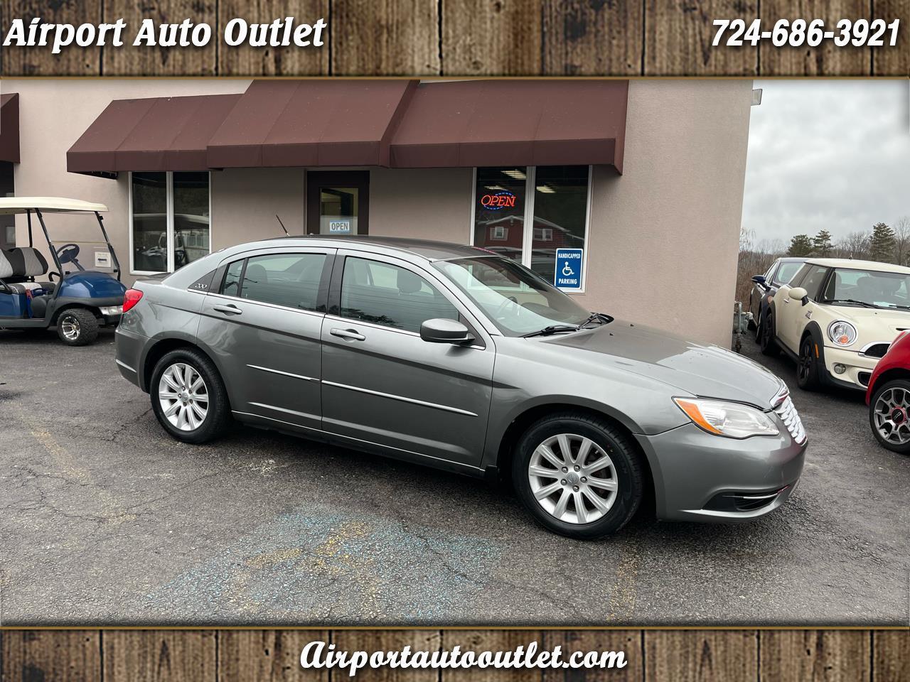 2013 Chrysler 200 Touring