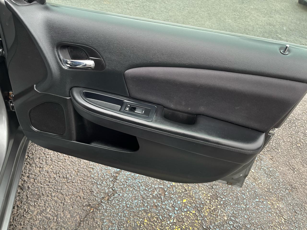 Chrysler 200 Touring 2013