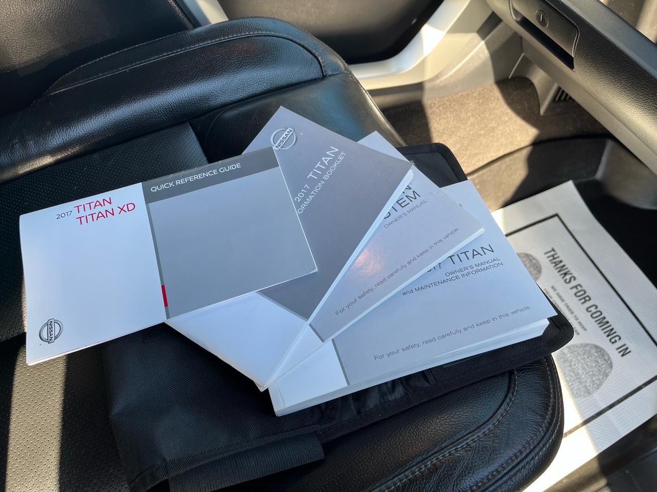 Nissan Titan SL Crew Cab 4WD 2017