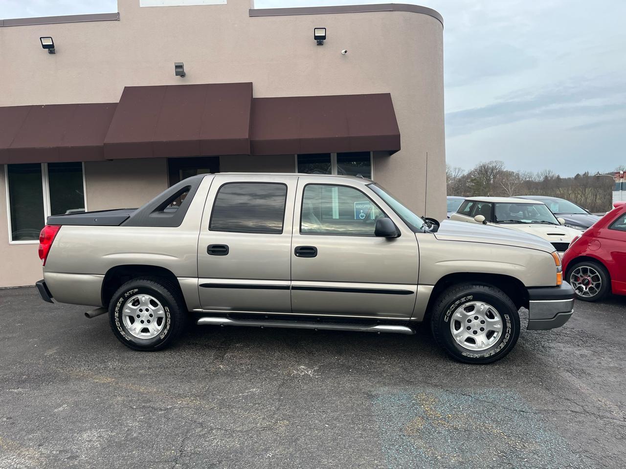 Chevrolet Avalanche 1500 2WD 2003