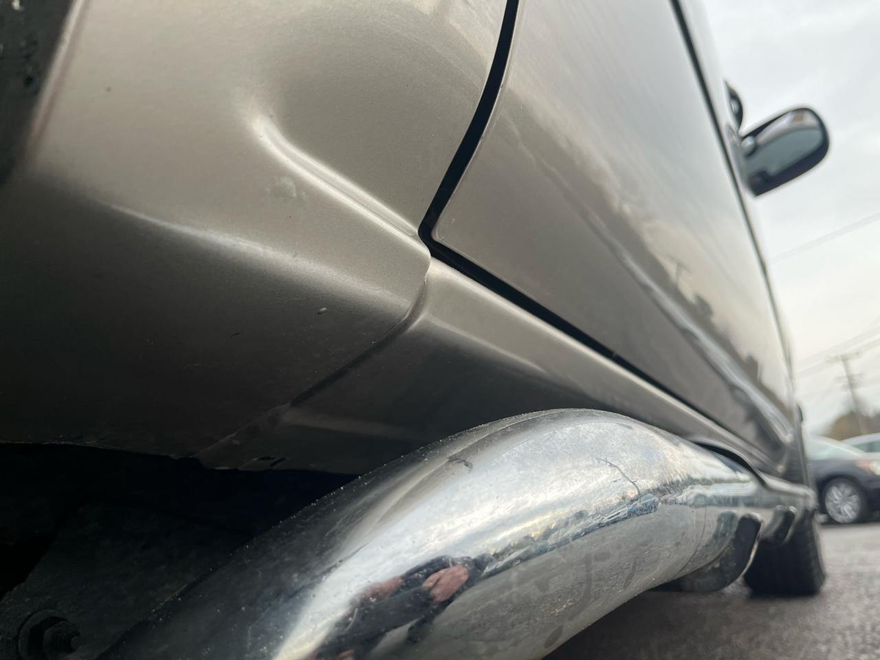 Chevrolet Avalanche 1500 2WD 2003