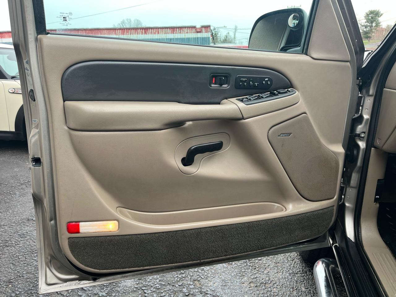 Chevrolet Avalanche 1500 2WD 2003