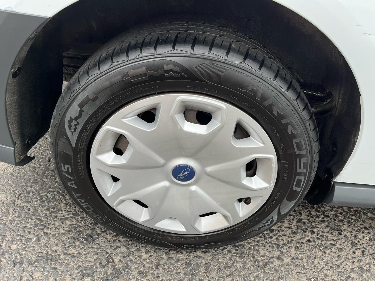 Ford Transit Connect Cargo Van XL LWB w/Rear 180 Degree Door 2016