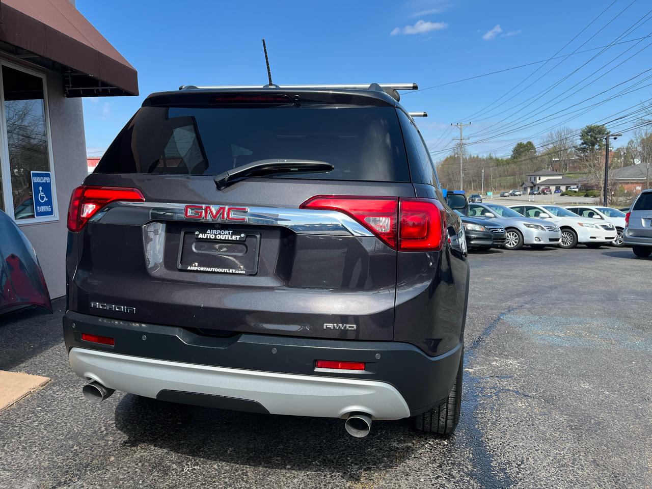 GMC Acadia SLE-2 AWD 2017