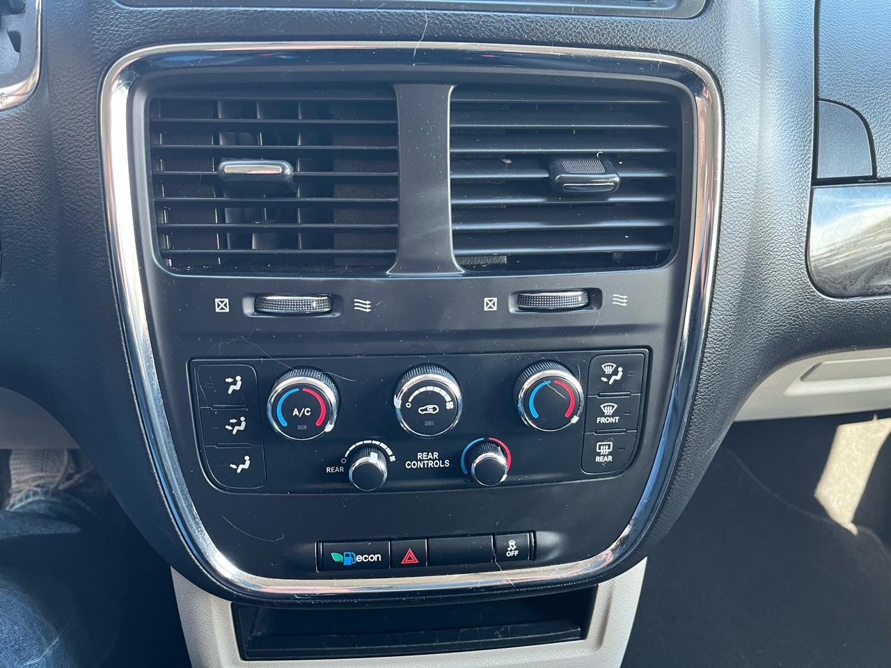 Dodge Grand Caravan SE 2018