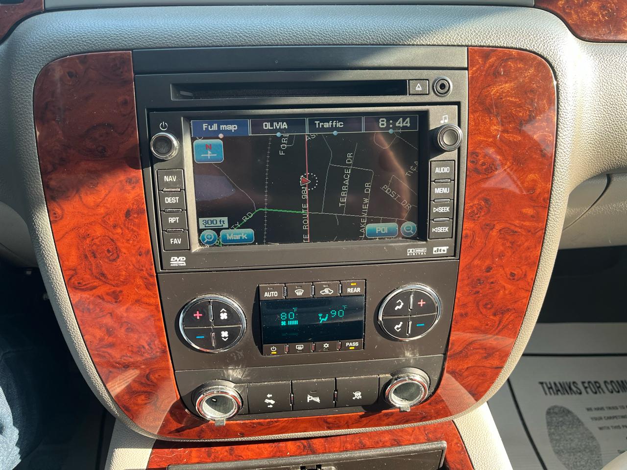 Chevrolet Suburban LTZ 1500 4WD 2010