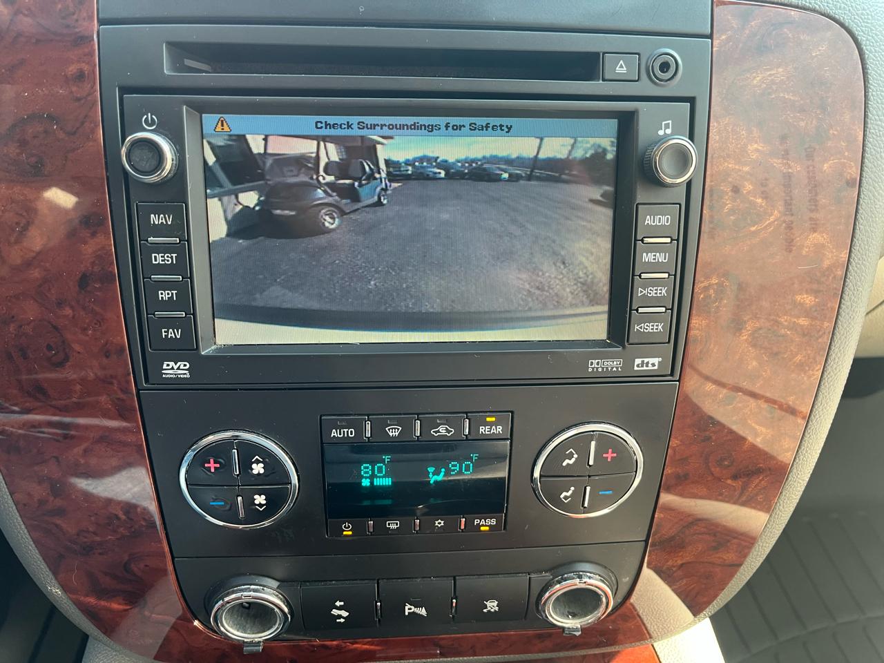 Chevrolet Suburban LTZ 1500 4WD 2010