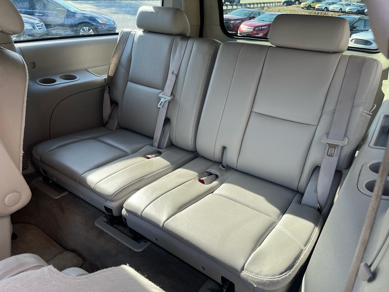 Chevrolet Suburban LTZ 1500 4WD 2010