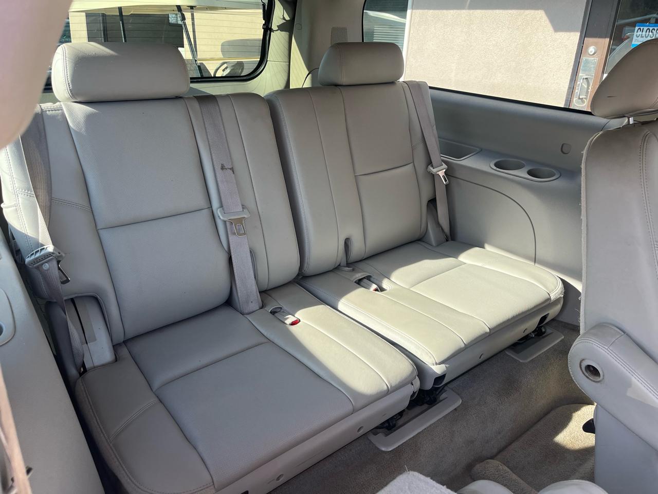 Chevrolet Suburban LTZ 1500 4WD 2010