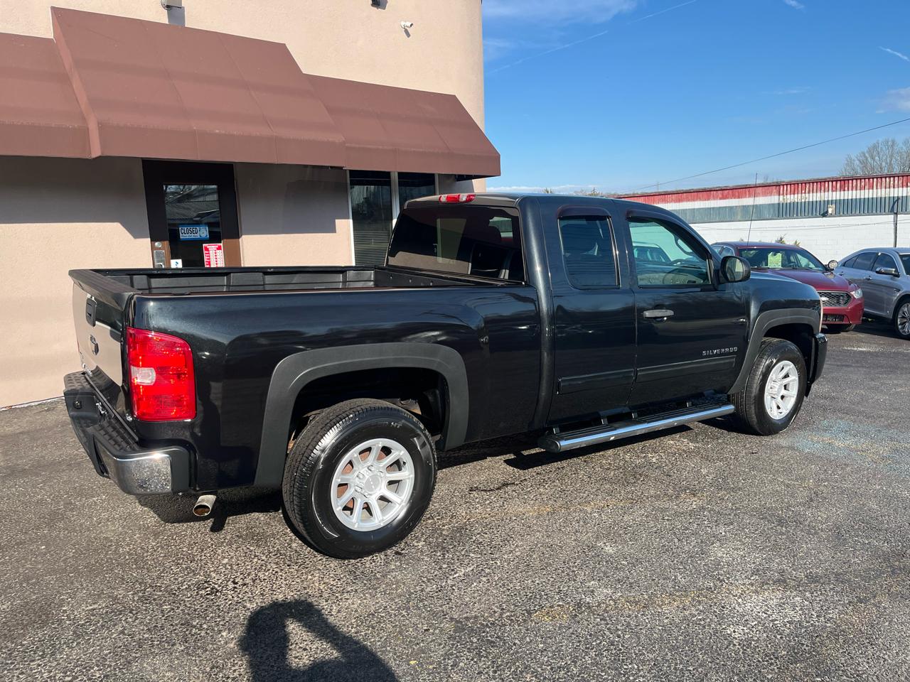 Chevrolet Silverado 1500 LS Extended Cab 4WD 2010