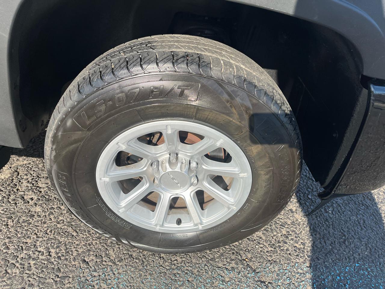 Chevrolet Silverado 1500 LS Extended Cab 4WD 2010