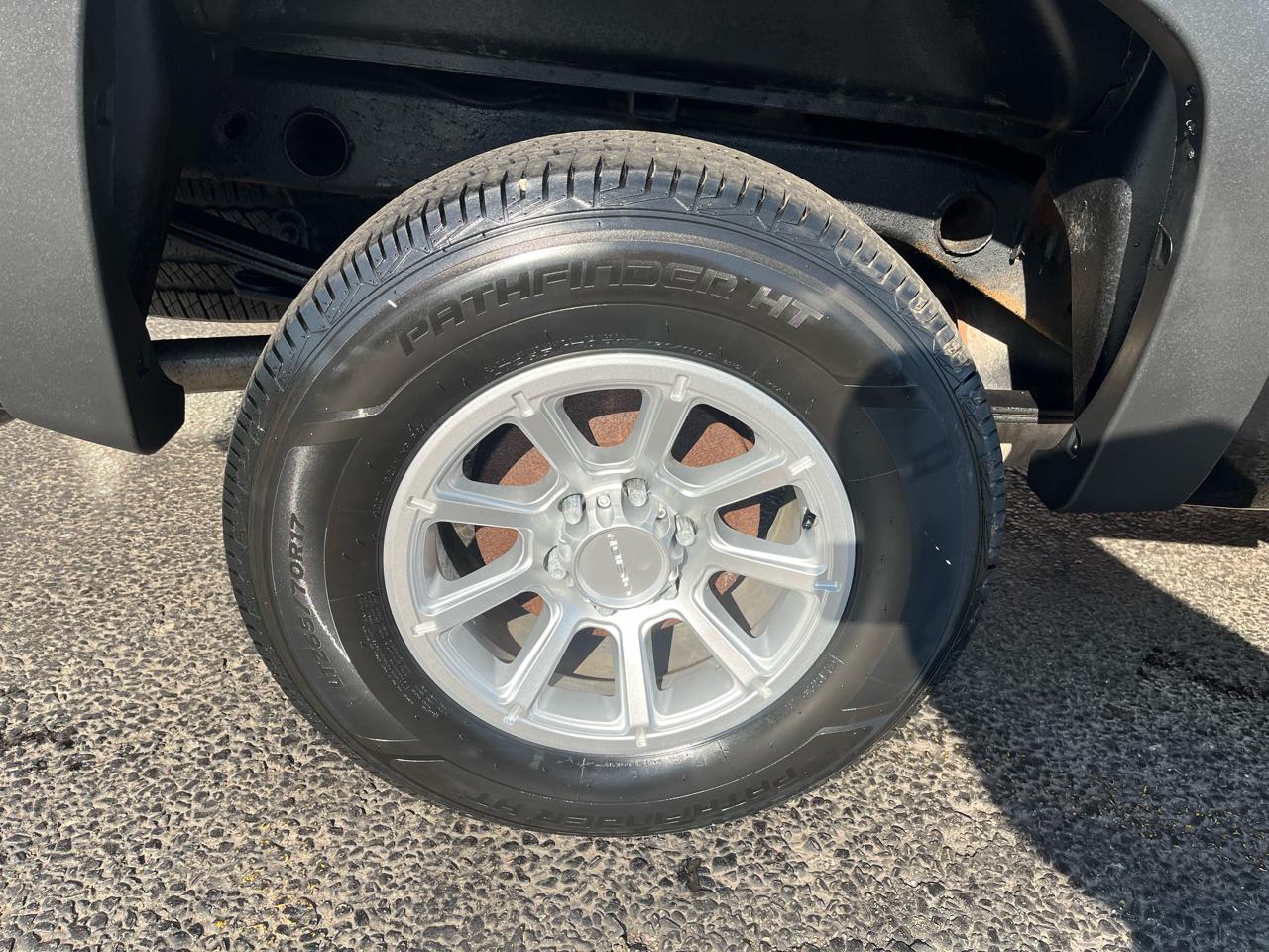 Chevrolet Silverado 1500 LS Extended Cab 4WD 2010