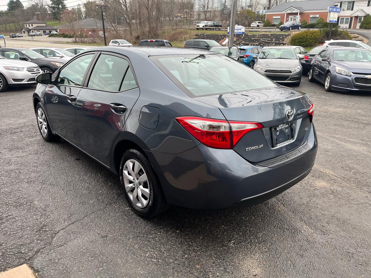 Toyota Corolla LE 4D Sedan 2014