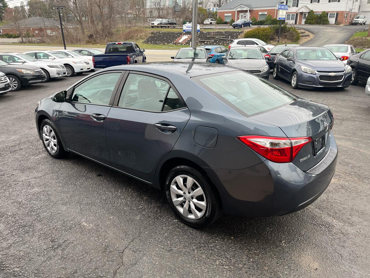 Toyota Corolla LE 4D Sedan 2014