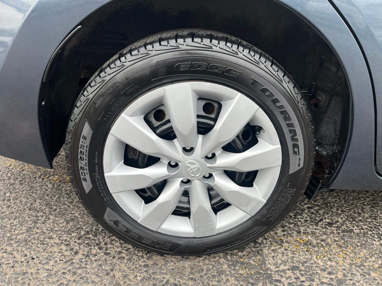 Toyota Corolla LE 4D Sedan 2014