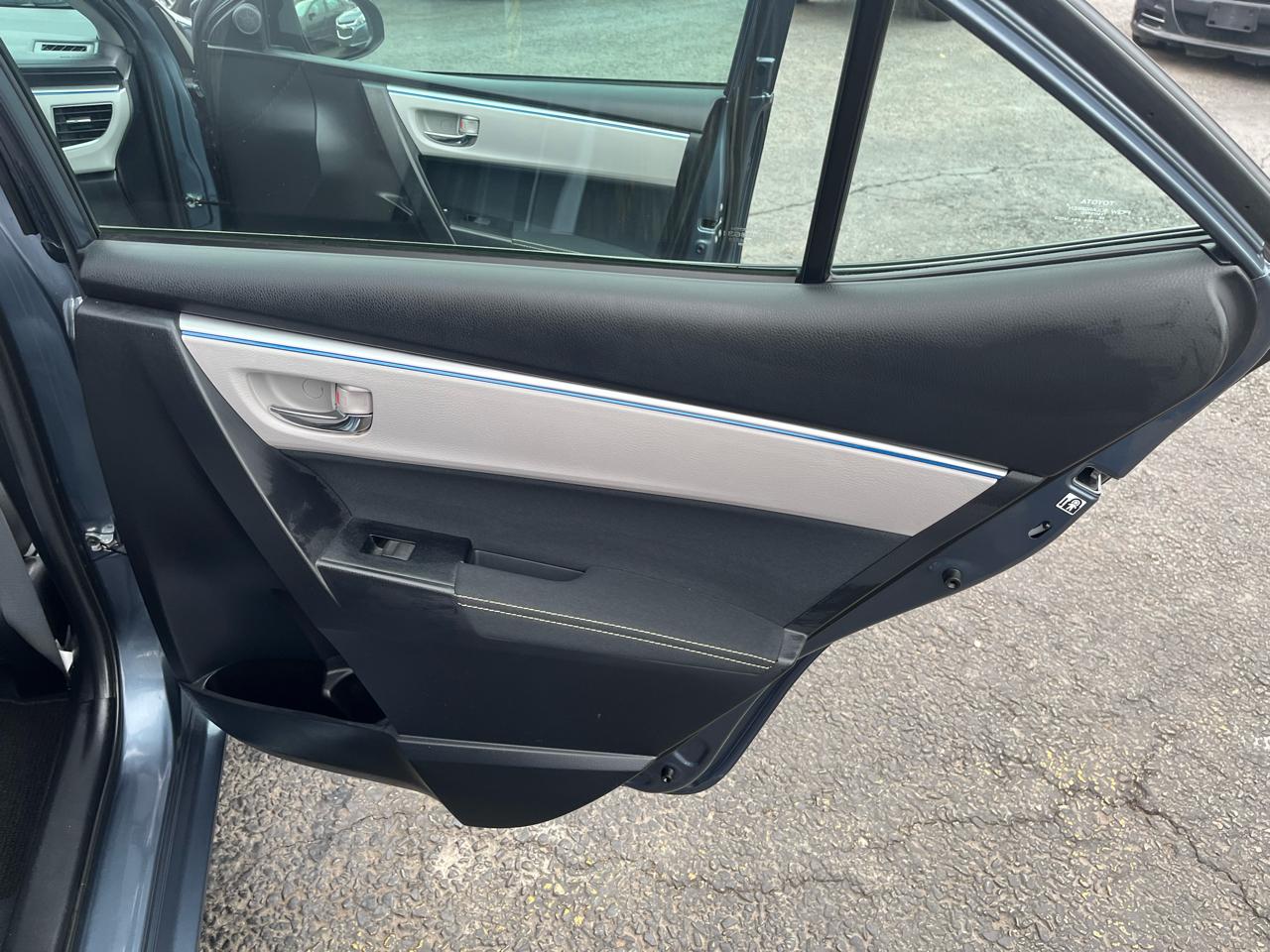 Toyota Corolla LE 4D Sedan 2014