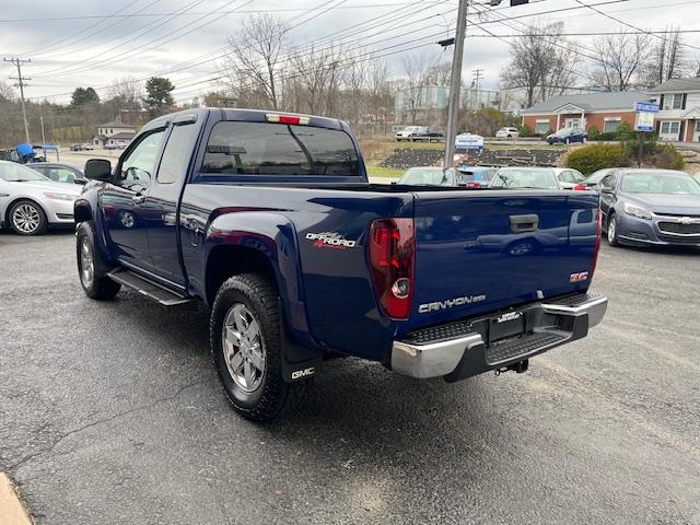 GMC Canyon SLE-2 Ext. Cab 4WD 2010