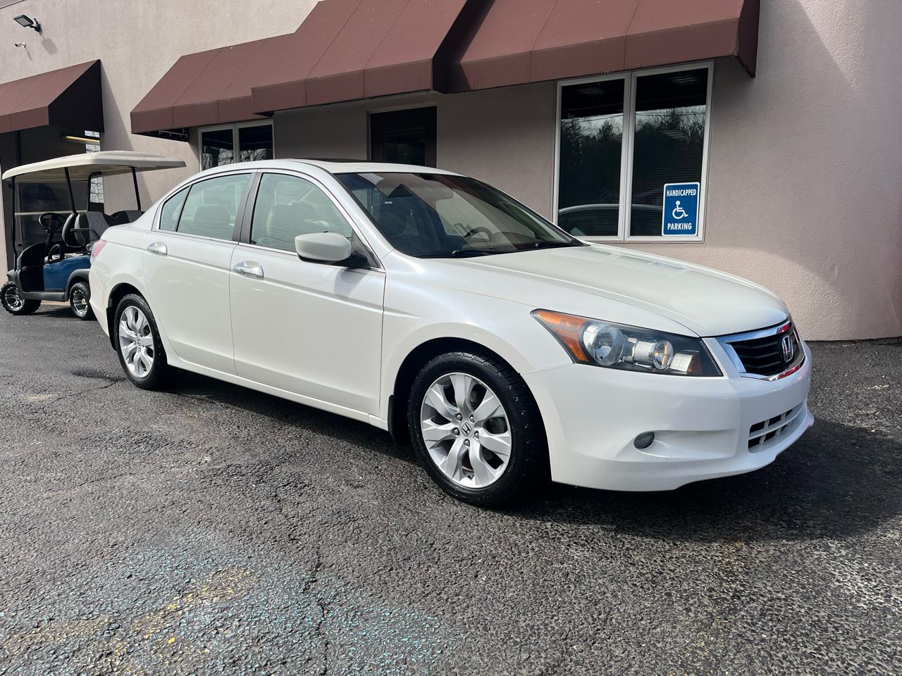 Honda Accord EX-L V-6 Sedan AT 2010