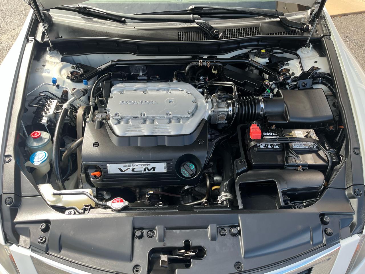 Honda Accord EX-L V-6 Sedan AT 2010