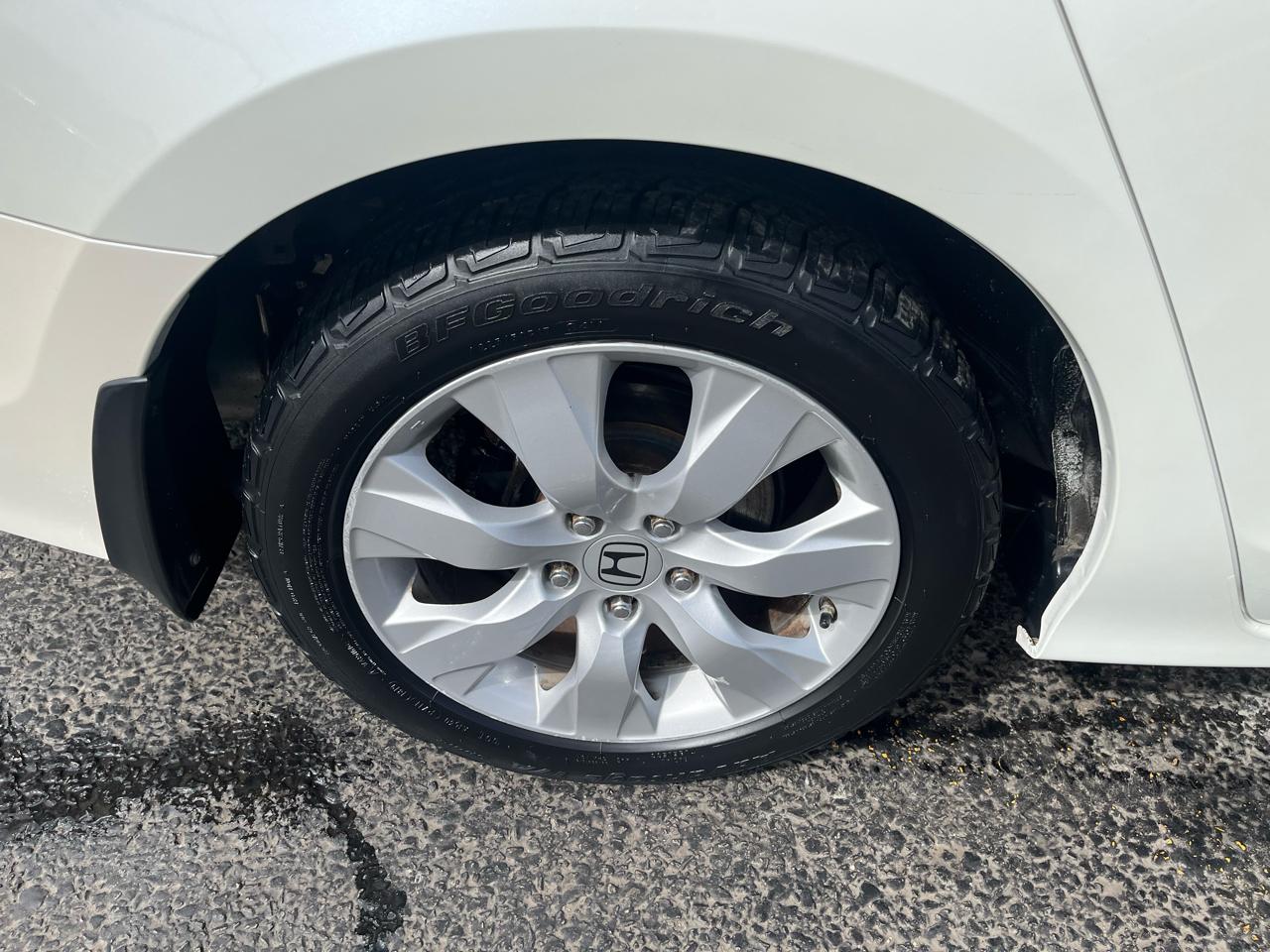 Honda Accord EX-L V-6 Sedan AT 2010