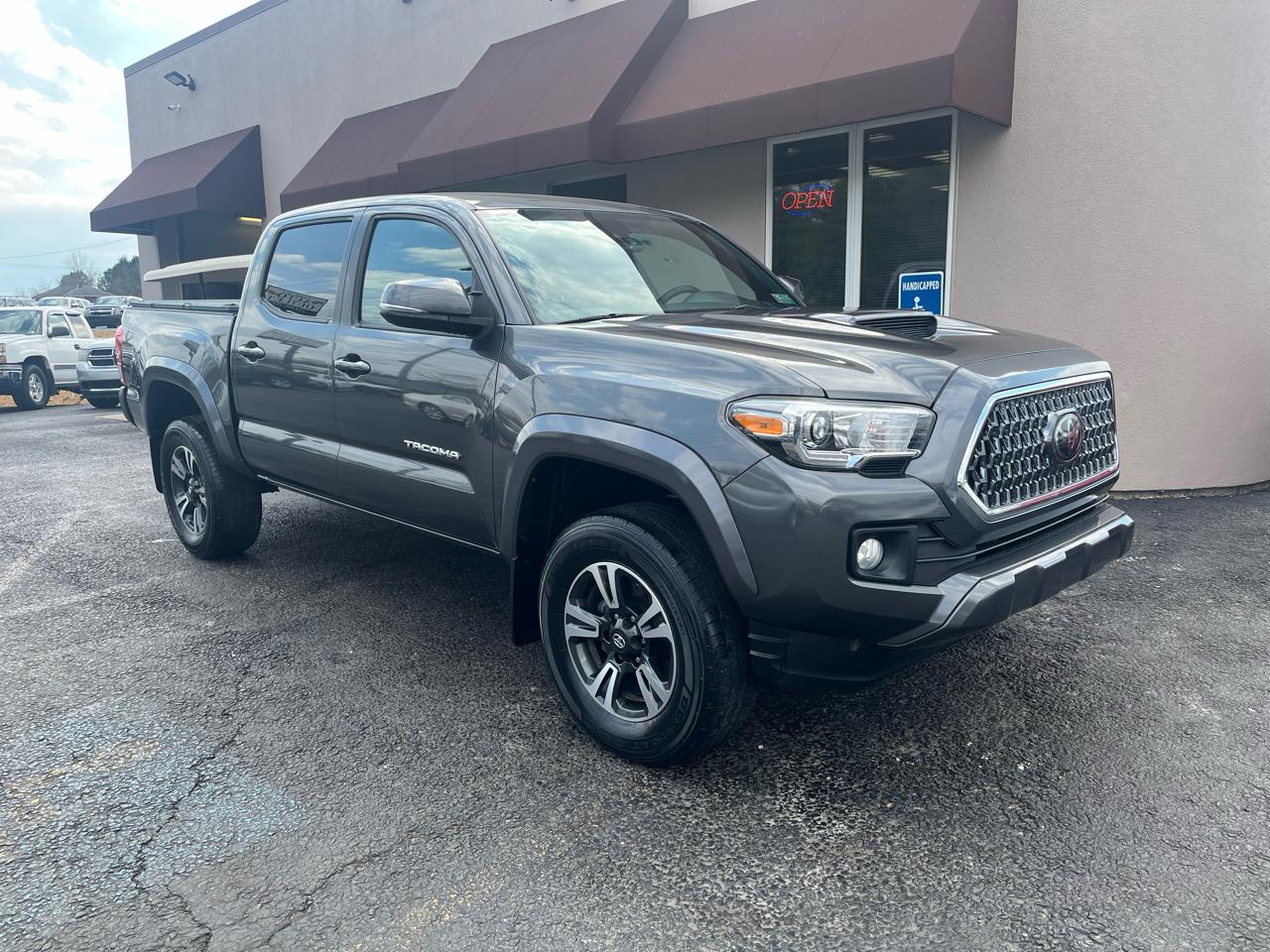 Toyota Tacoma TRD Sport Double Cab 4WD V6 2018
