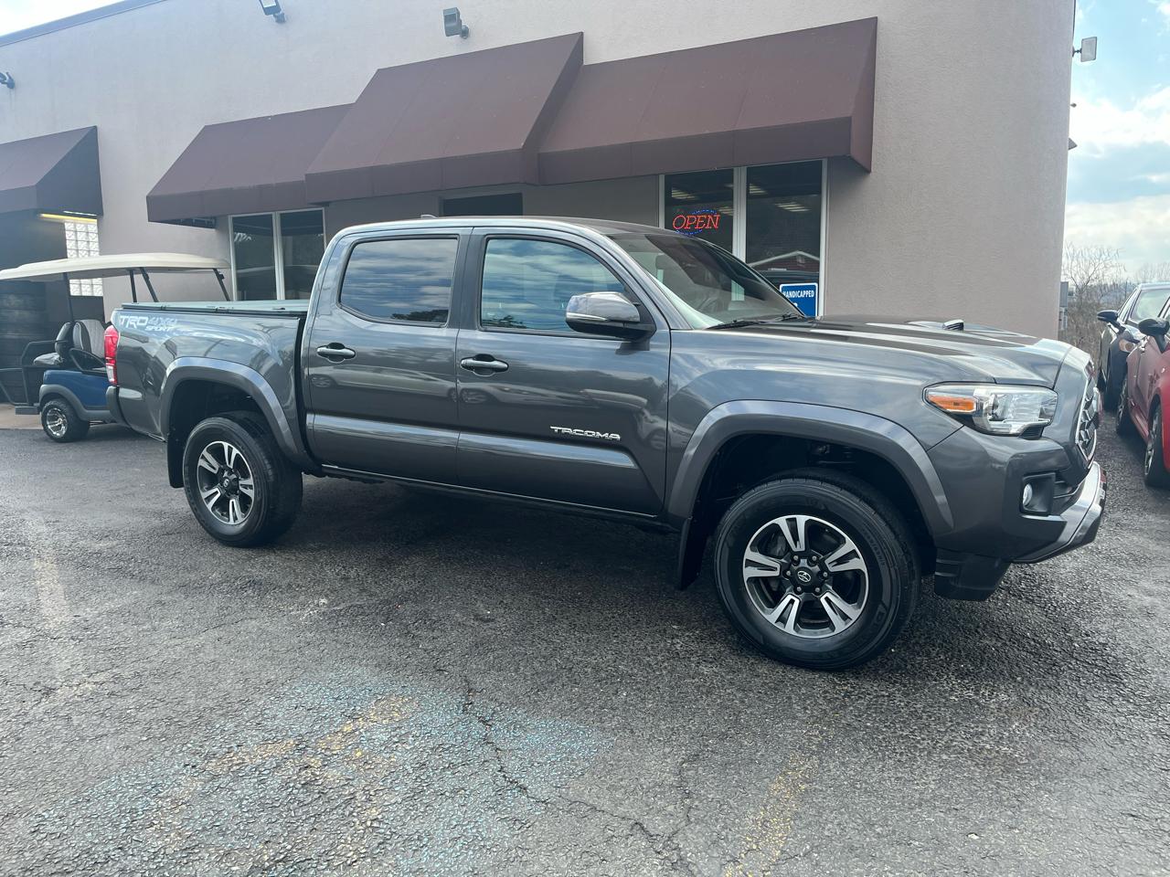 Toyota Tacoma TRD Sport Double Cab 4WD V6 2018