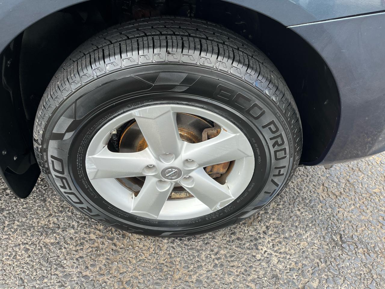 Nissan Rogue S AWD 2013