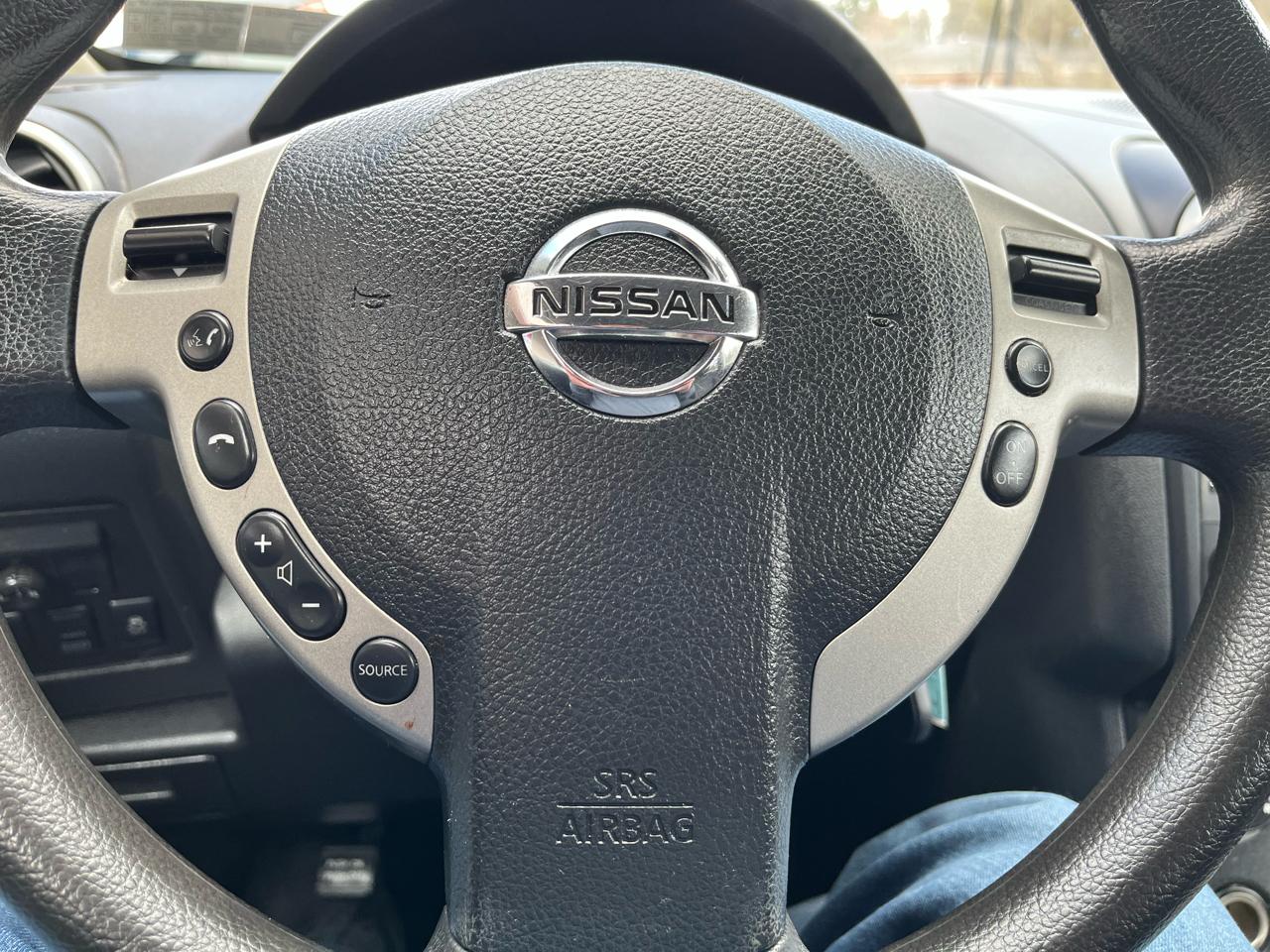 Nissan Rogue S AWD 2013