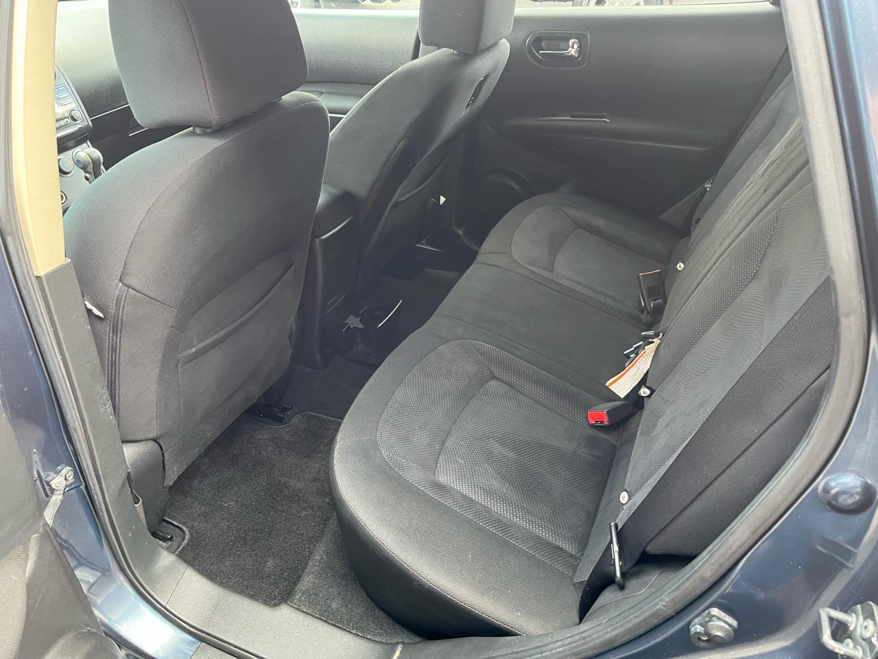 Nissan Rogue S AWD 2013