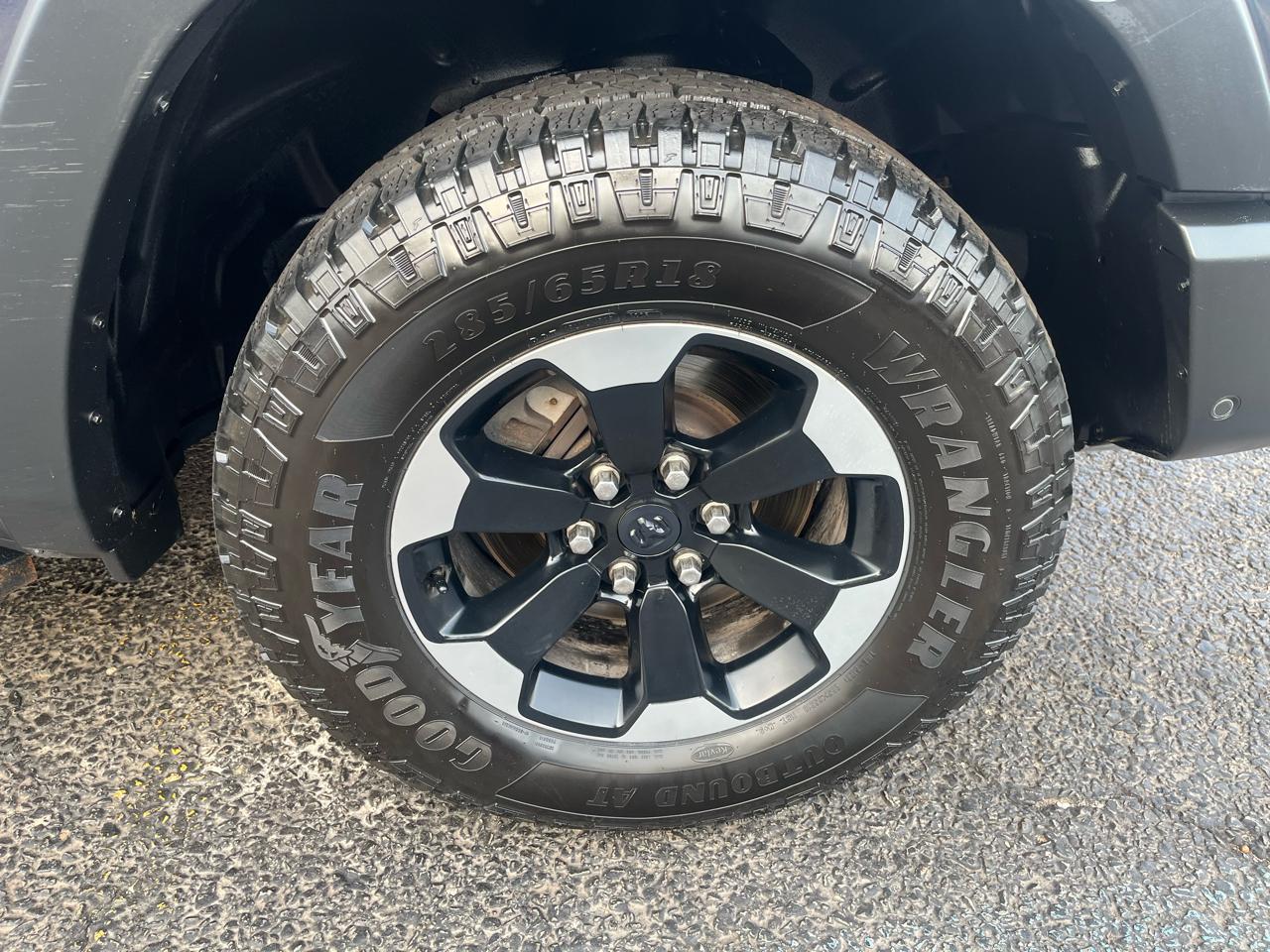 RAM 1500 Rebel Quad Cab 4WD 2019