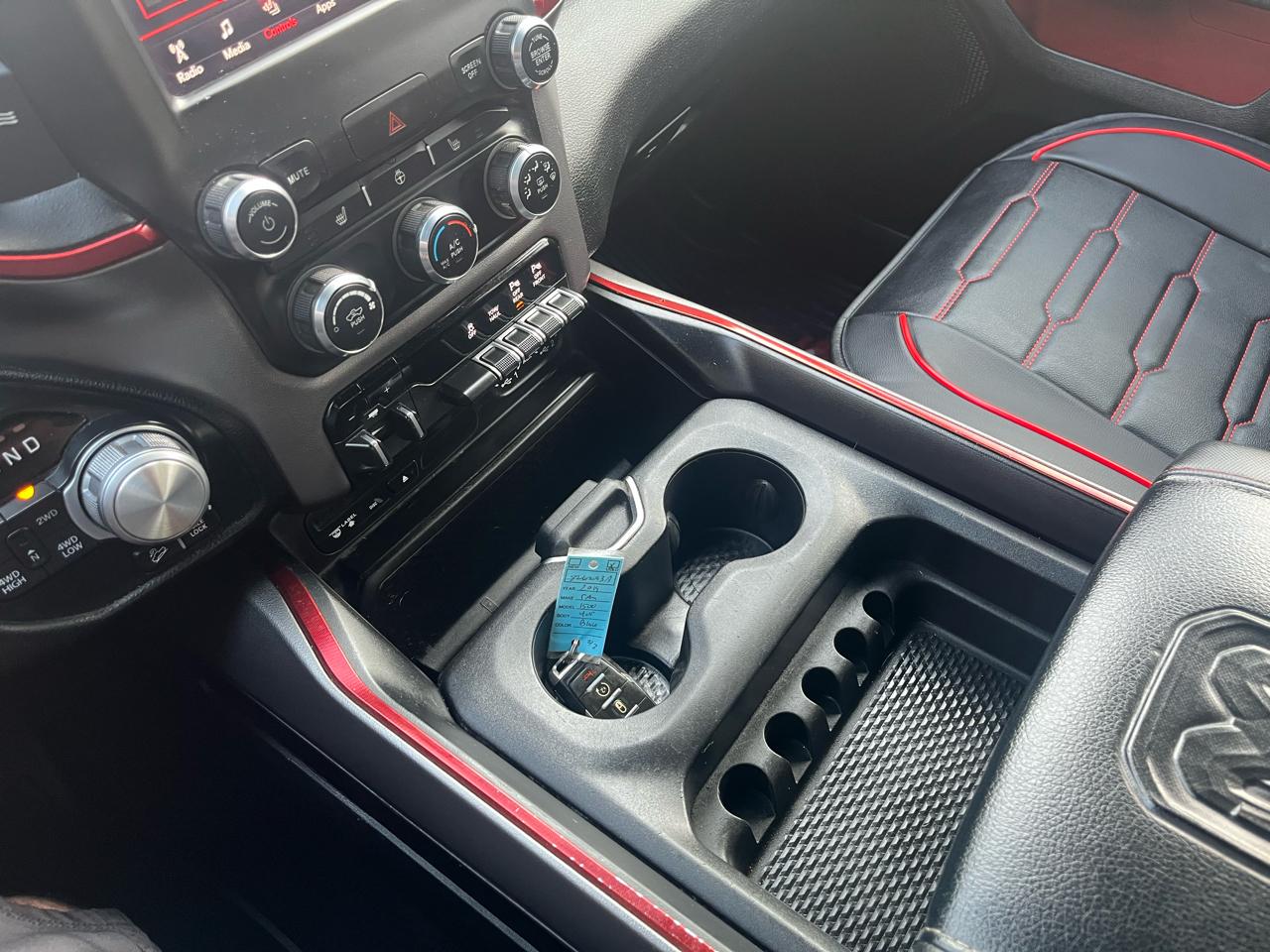 RAM 1500 Rebel Quad Cab 4WD 2019