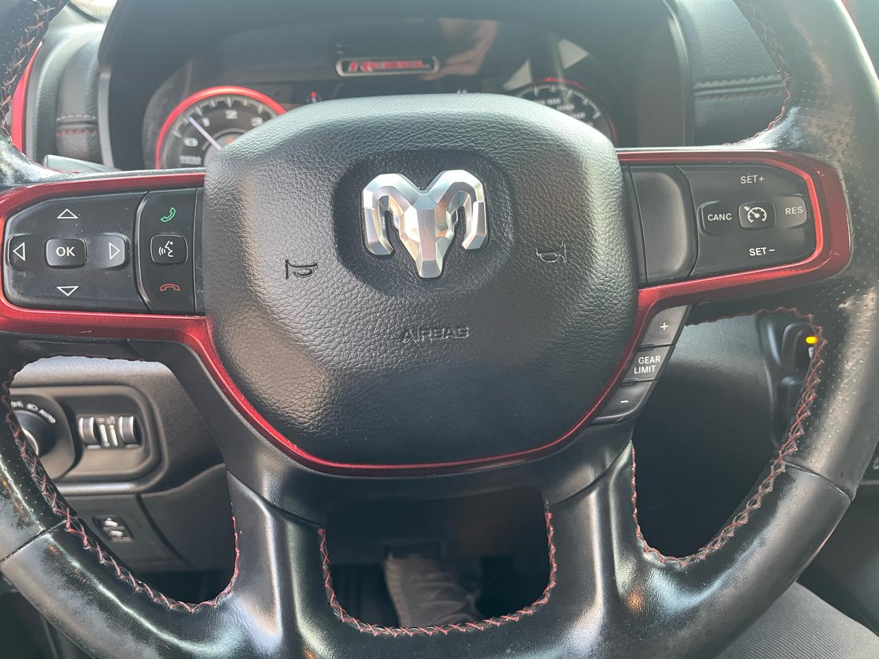 RAM 1500 Rebel Quad Cab 4WD 2019