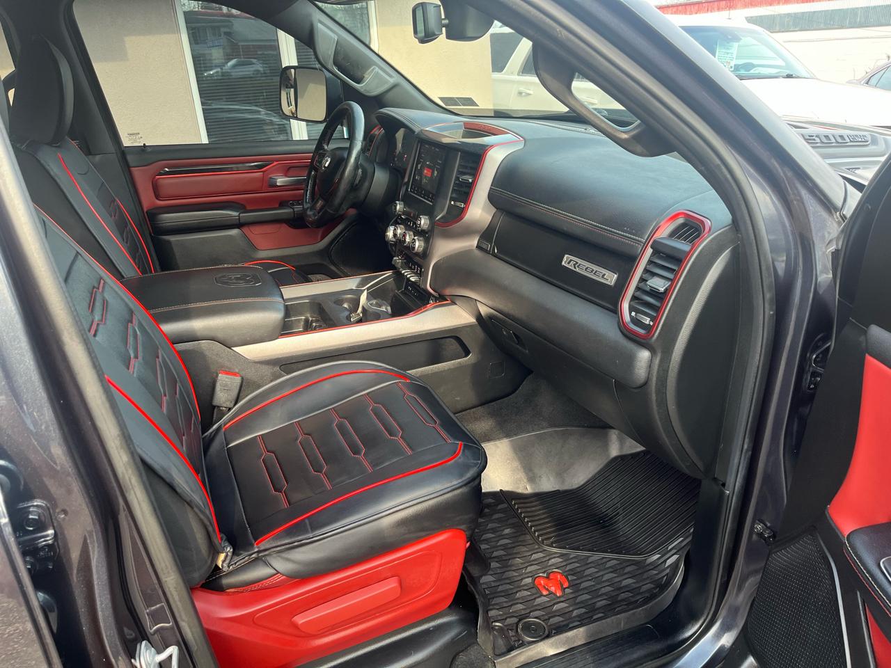 RAM 1500 Rebel Quad Cab 4WD 2019