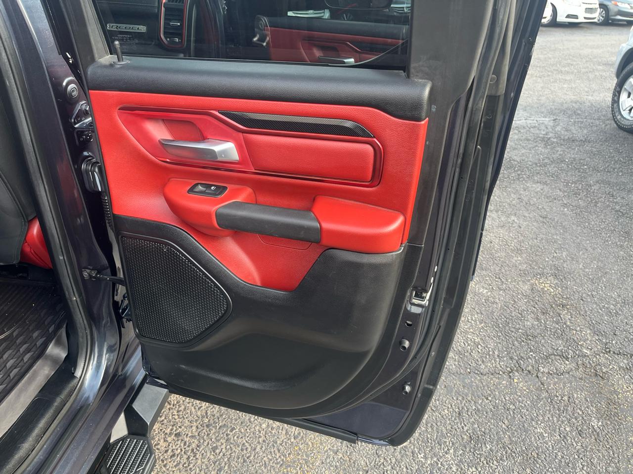 RAM 1500 Rebel Quad Cab 4WD 2019