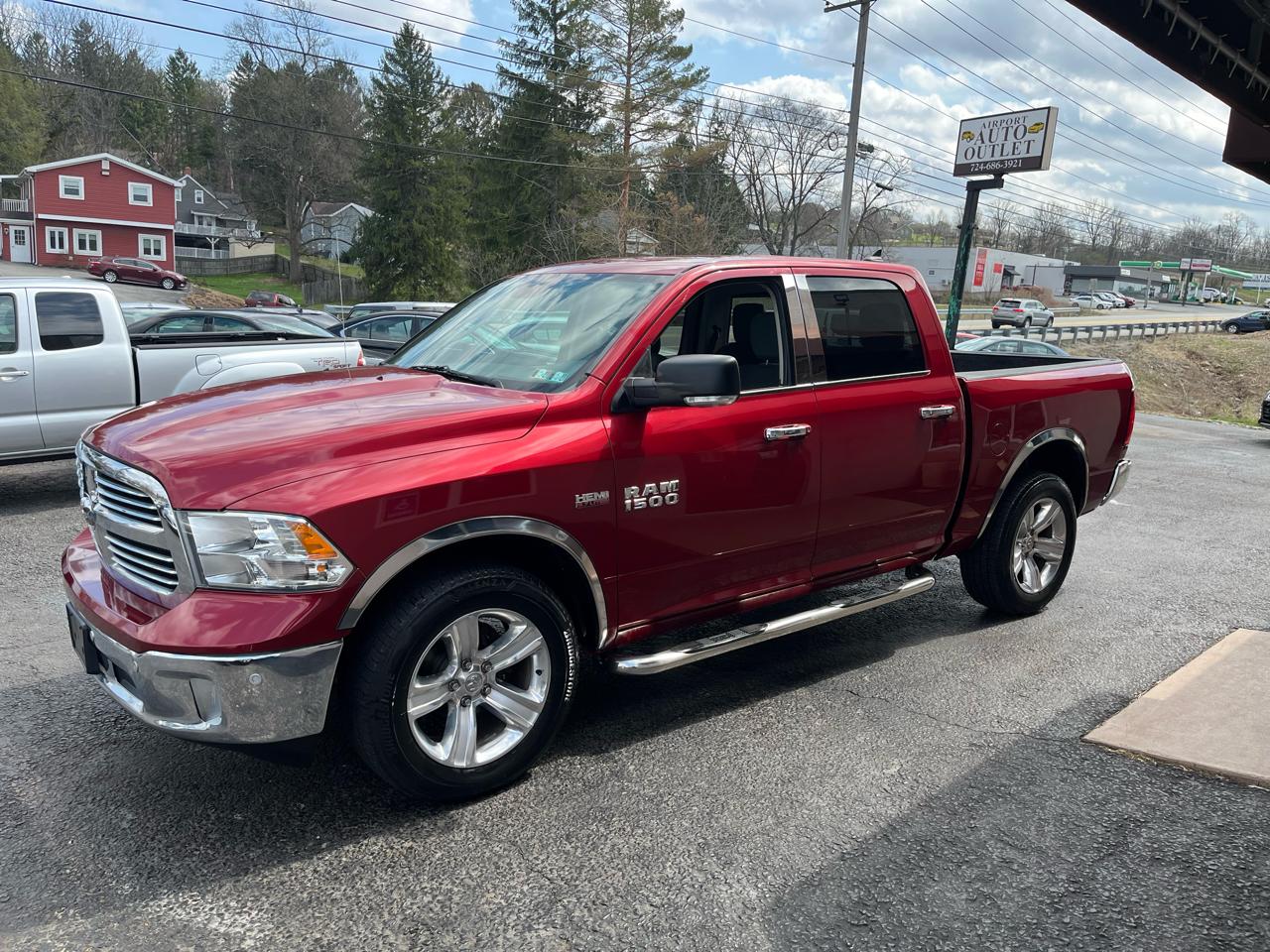 RAM 1500 SLT Crew Cab SWB 4WD 2014