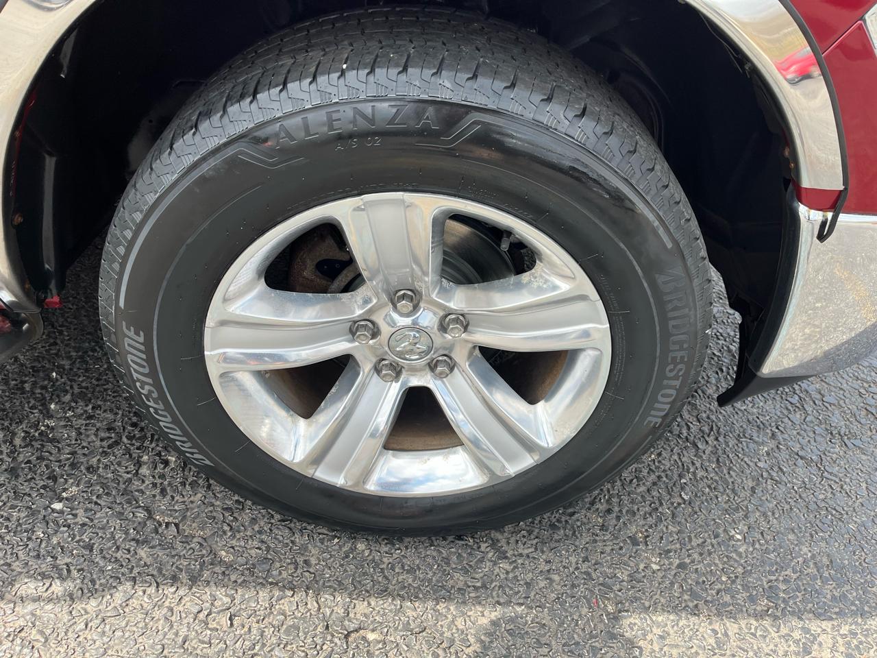 RAM 1500 SLT Crew Cab SWB 4WD 2014