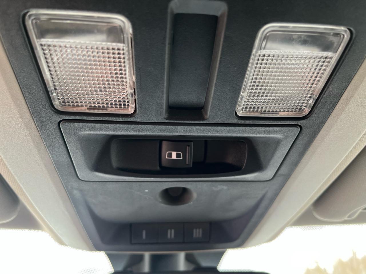 RAM 1500 SLT Crew Cab SWB 4WD 2014