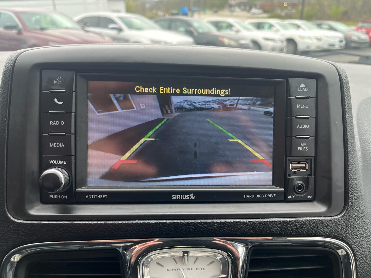 Chrysler Town & Country Touring 2014