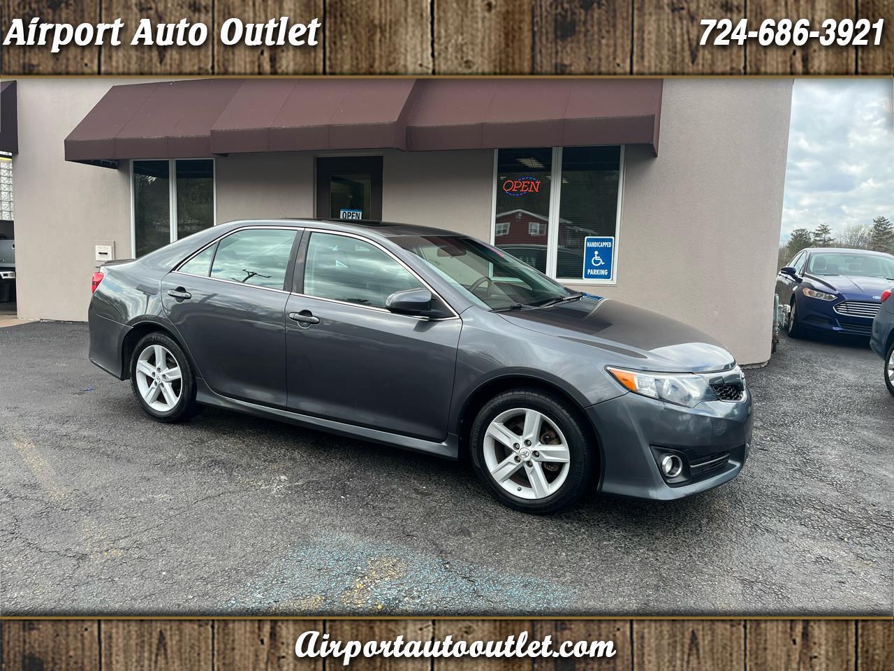 Toyota Camry SE 4D Sedan 2012