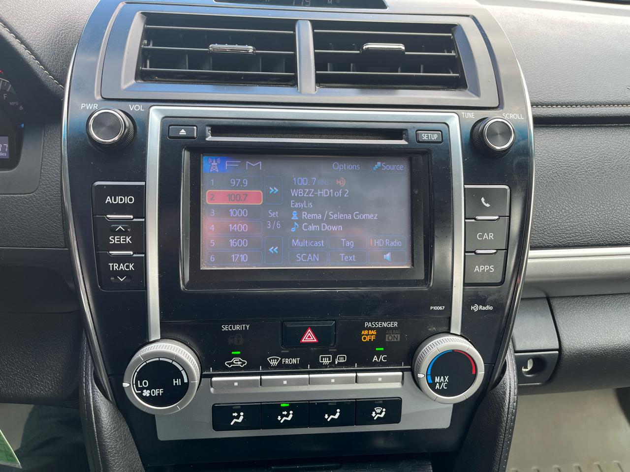 Toyota Camry SE 4D Sedan 2012