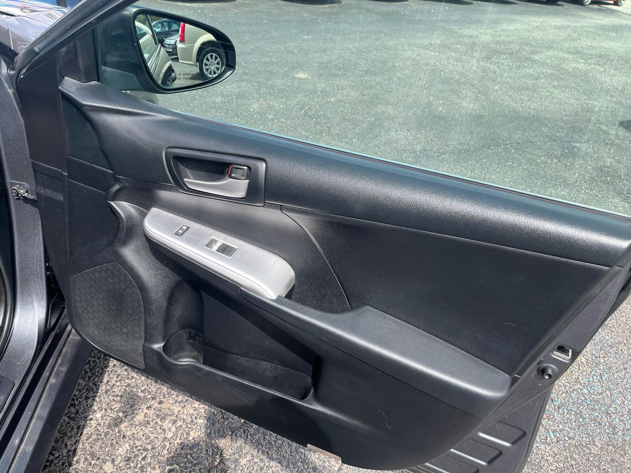 Toyota Camry SE 4D Sedan 2012