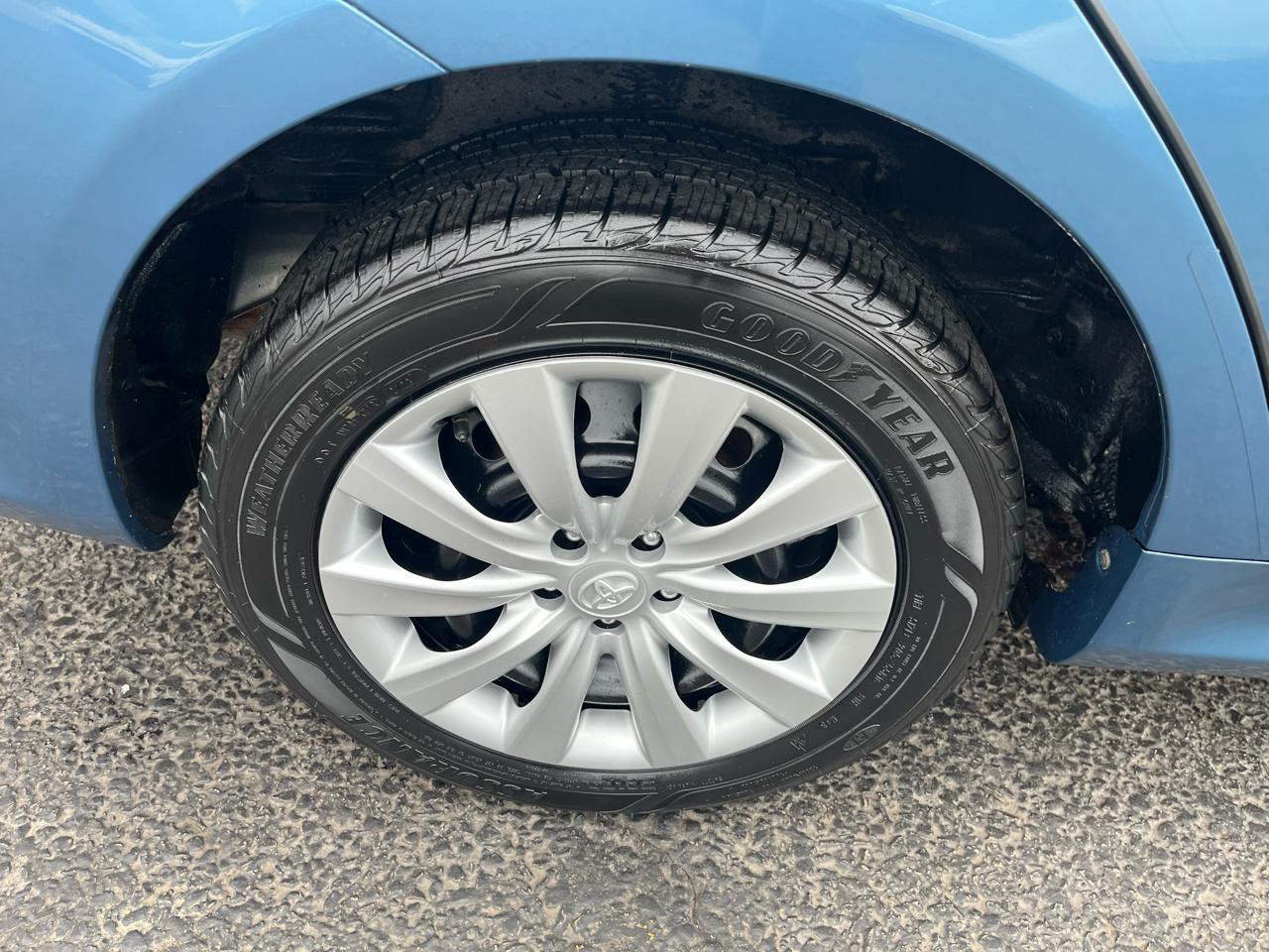 Toyota Corolla LE 4D Sedan at 2013