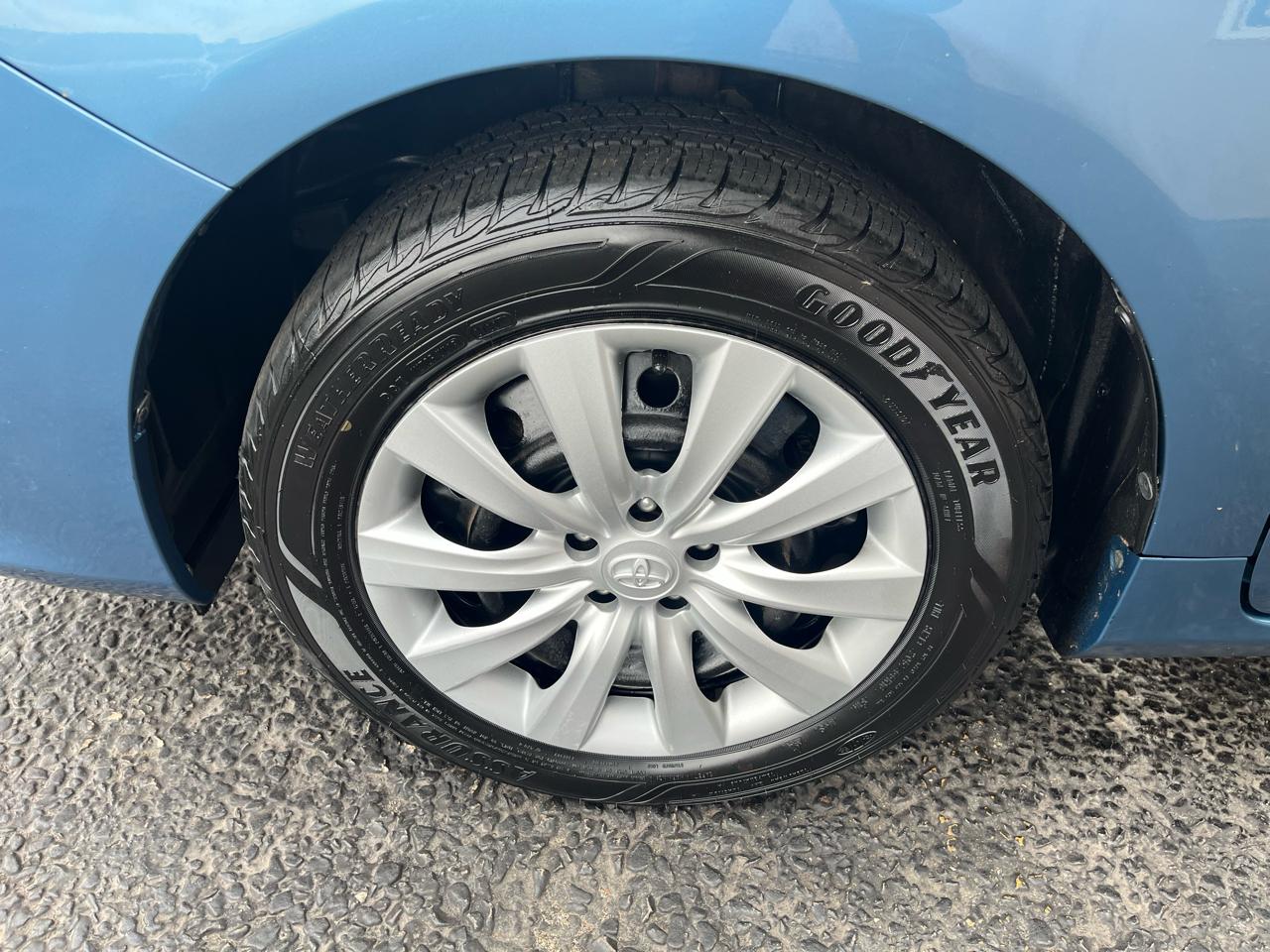 Toyota Corolla LE 4D Sedan at 2013