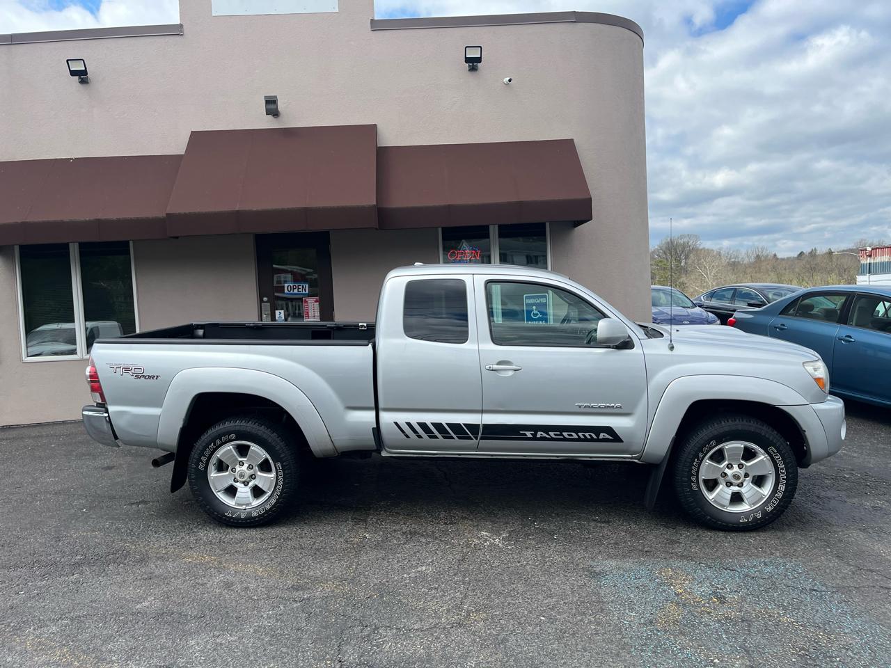Toyota Tacoma Access Cab V6 4WD 2009
