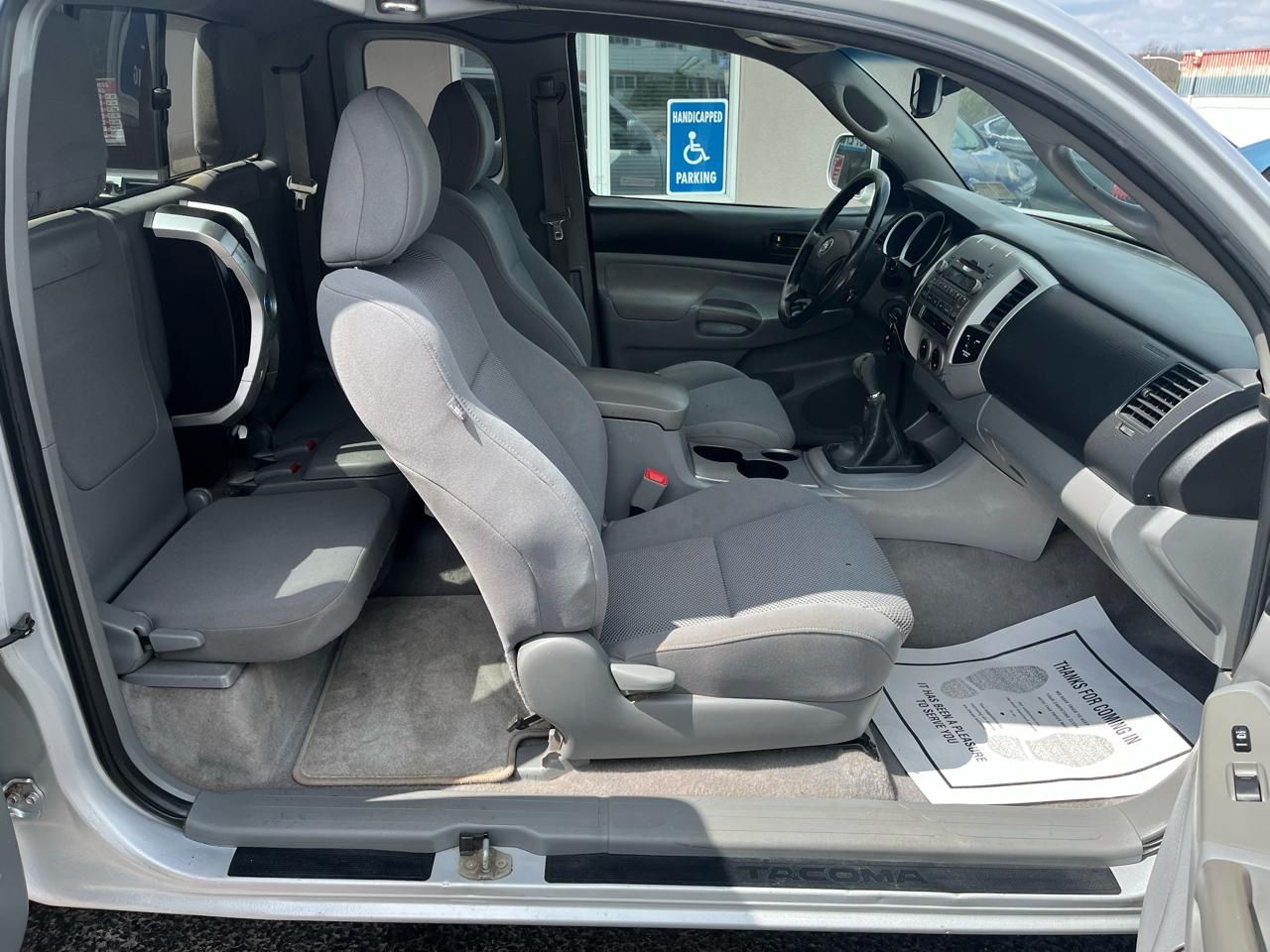 Toyota Tacoma Access Cab V6 4WD 2009