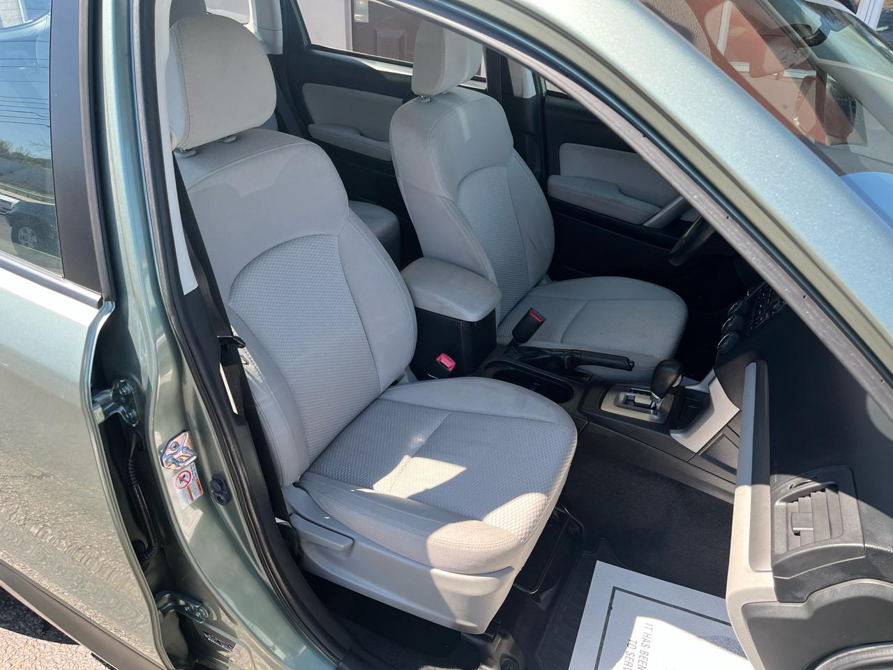 Subaru Forester 2.5i 2014