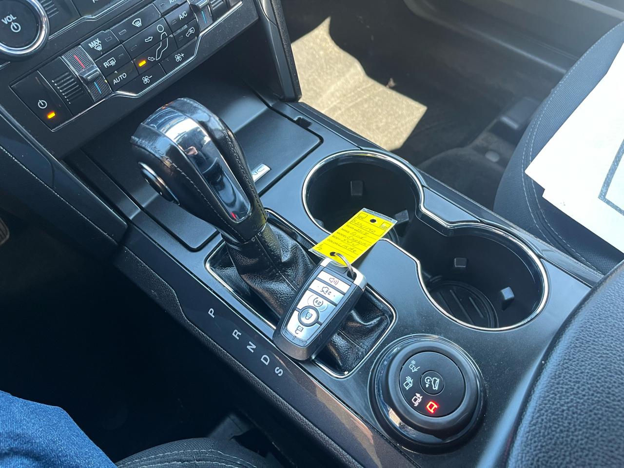 Ford Explorer XLT 4WD 2018