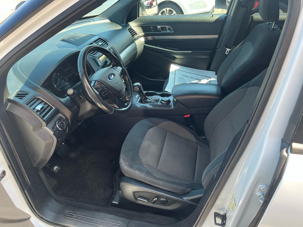 Ford Explorer XLT 4WD 2018