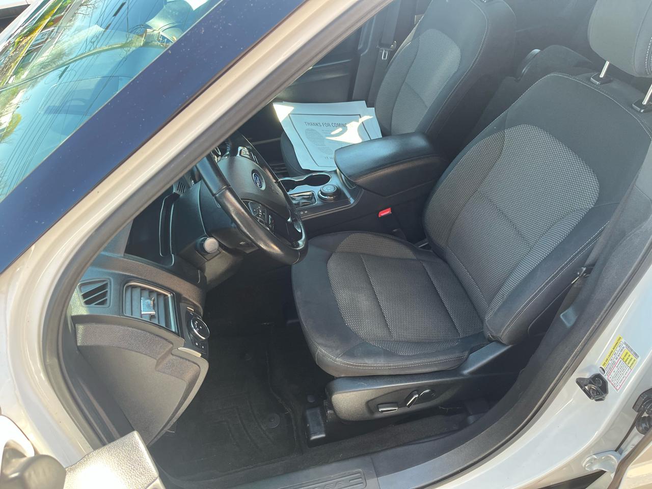 Ford Explorer XLT 4WD 2018